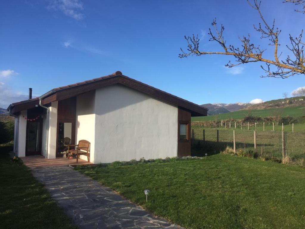 Sorginorratz Habitacion Con Encanto Luzuriaga Exterior photo
